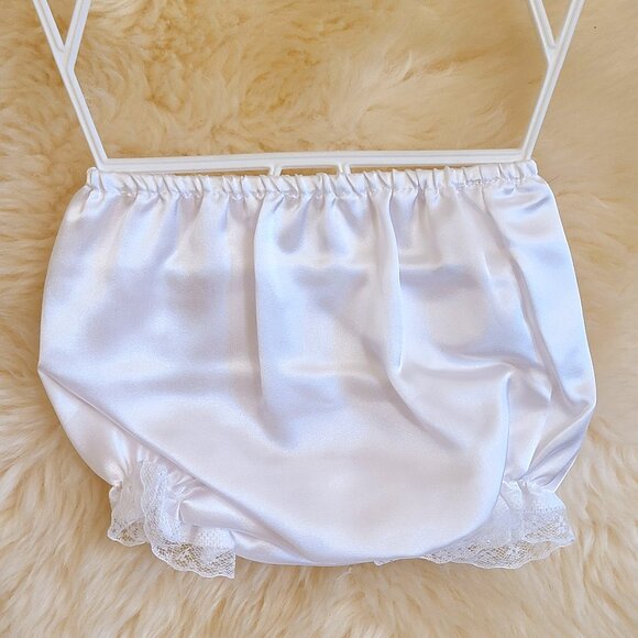 Vintage Angel Wear Satin Christening/Baptism Gown & Bonnet 4 Piece Set - Picture 9 of 13